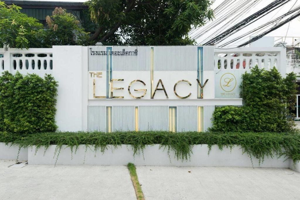 The Legacy Hotel Nonthaburi Exterior photo